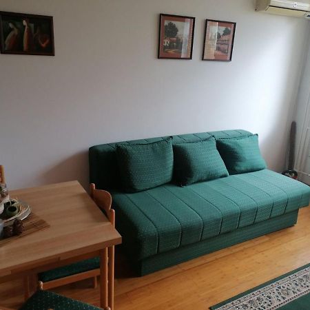 Bulevar Stan Na Dan Novi Sad Exterior foto