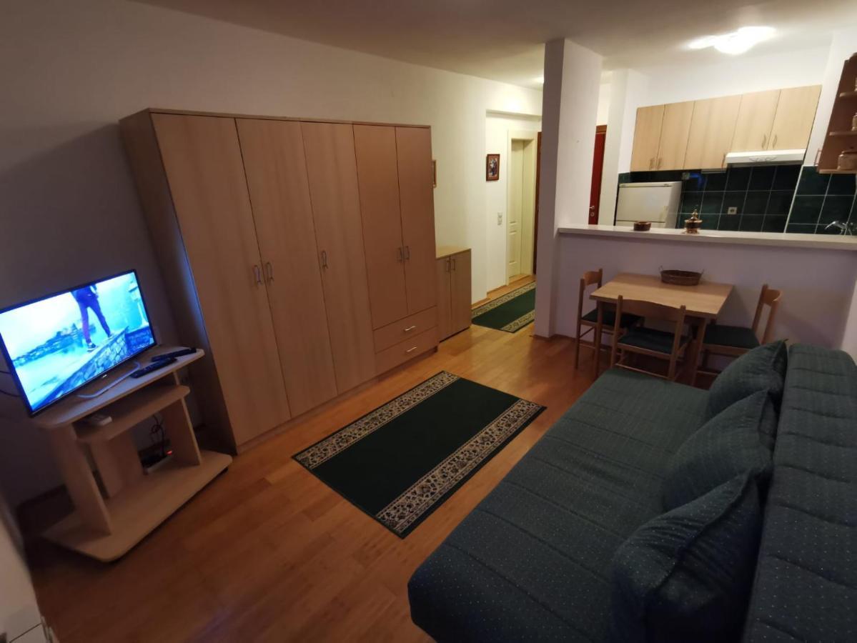 Bulevar Stan Na Dan Novi Sad Exterior foto