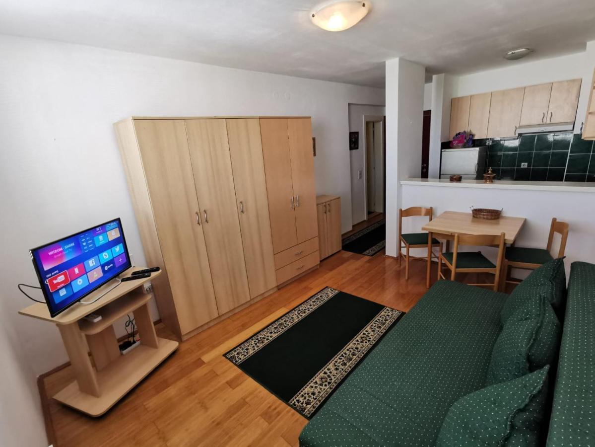 Bulevar Stan Na Dan Novi Sad Exterior foto