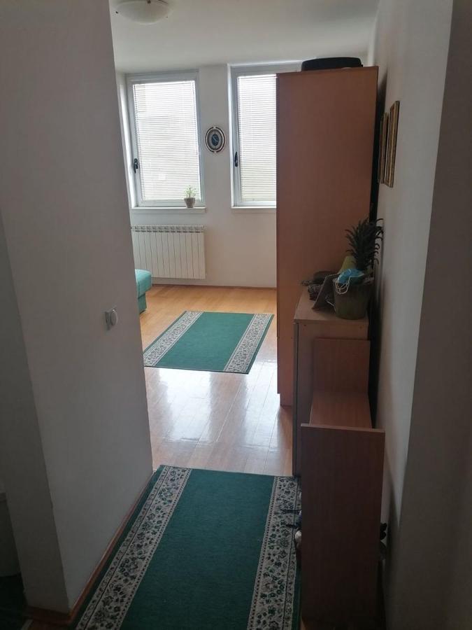 Bulevar Stan Na Dan Novi Sad Exterior foto